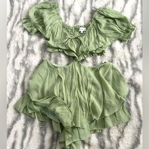 Beautiful summer dress!☀️🌴